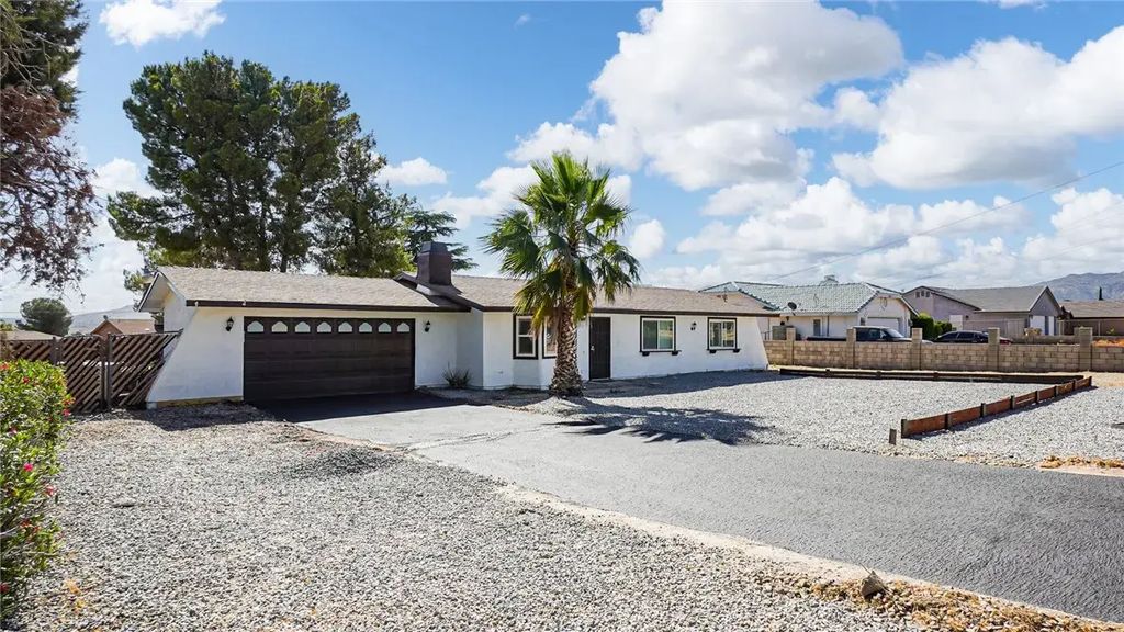 8205 Peach, Hesperia