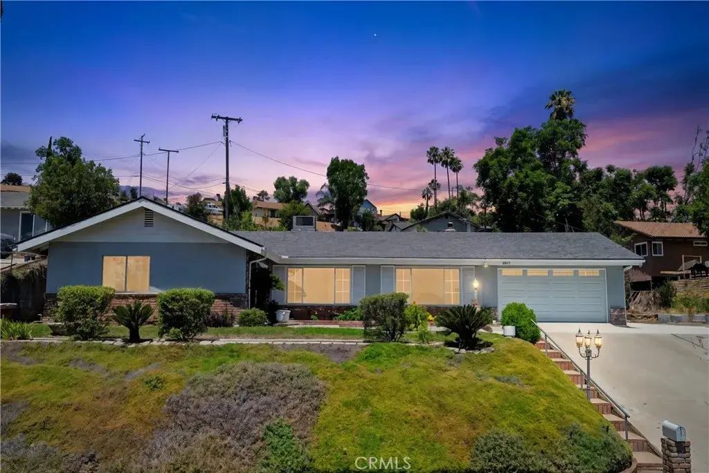5485 Golden West Avenue, Jurupa Valley