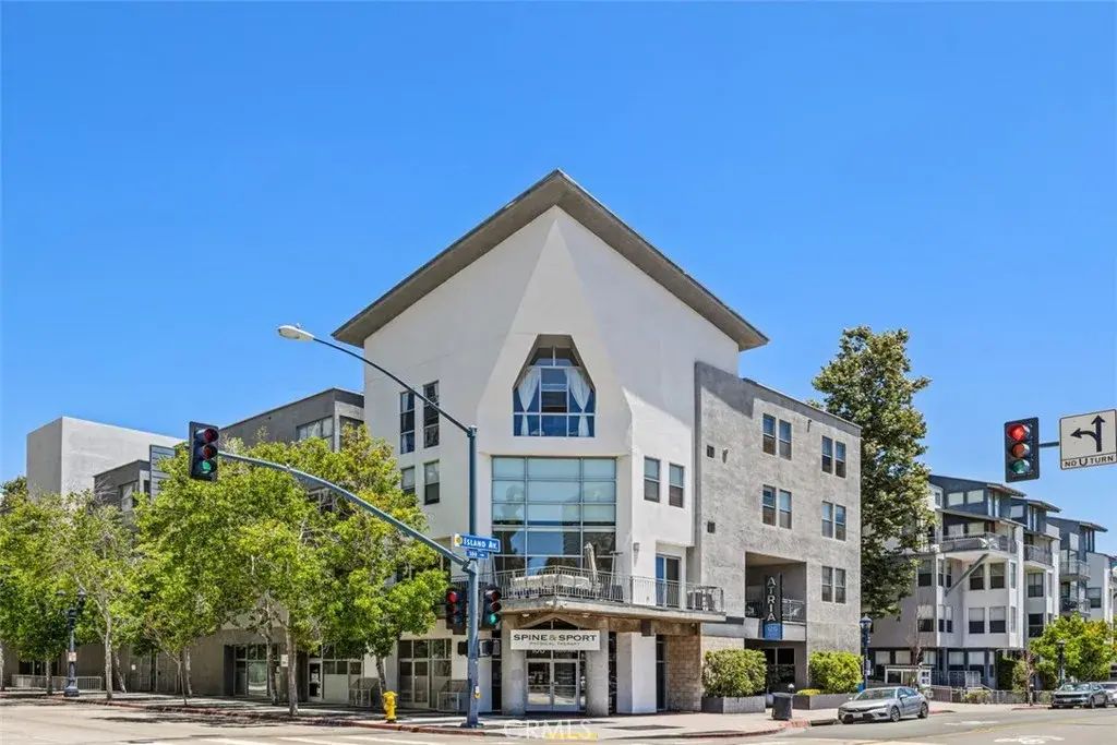 101 S Market Street 217, DOWNTOWN