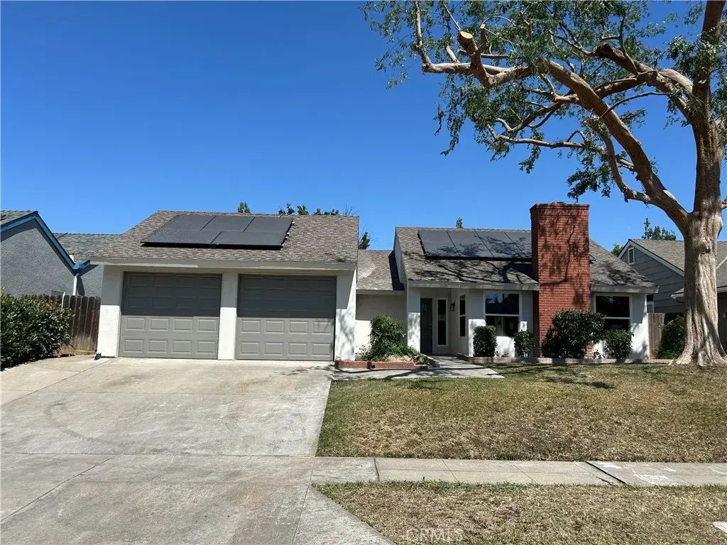 8082 N Sherman, Fresno