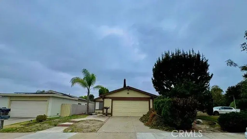 27312 Pinavete, Mission Viejo