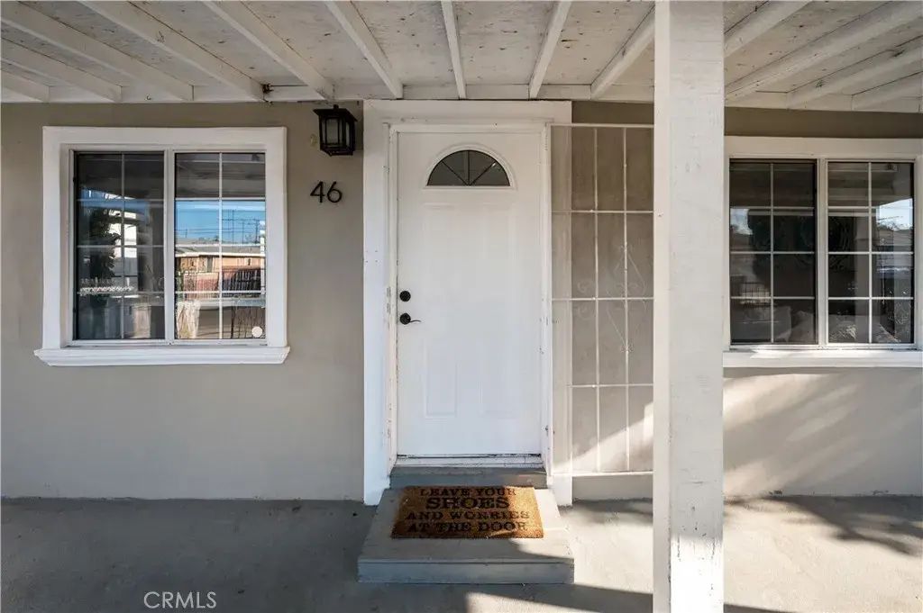 46 Pleasant Street, Long Beach