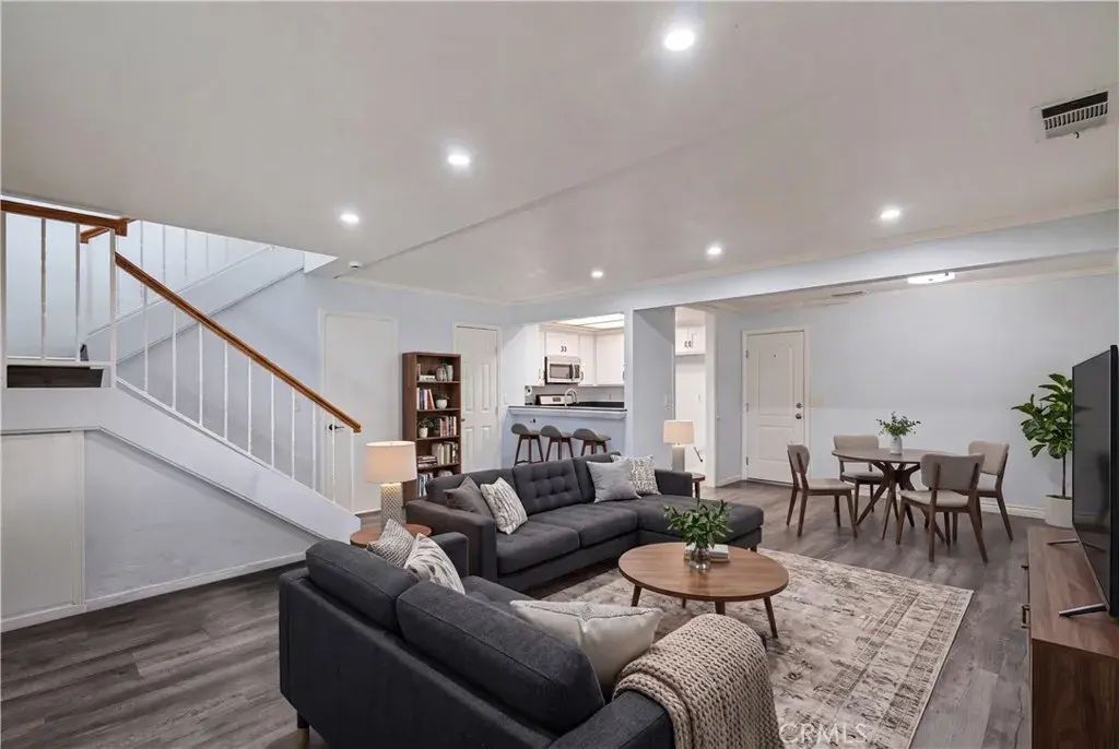 12235 Pine 4, Norwalk