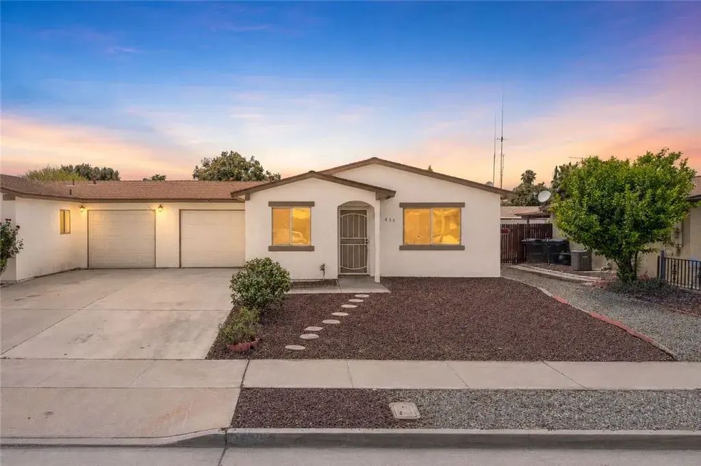 633 San Rogelio Street, Hemet