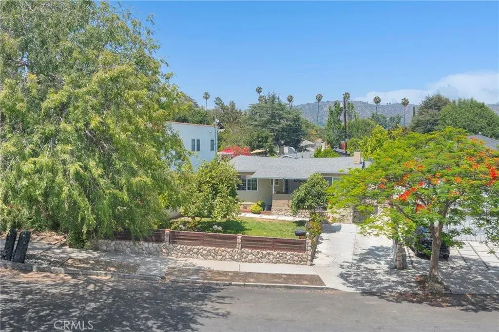 2415 Langdale, Los Angeles