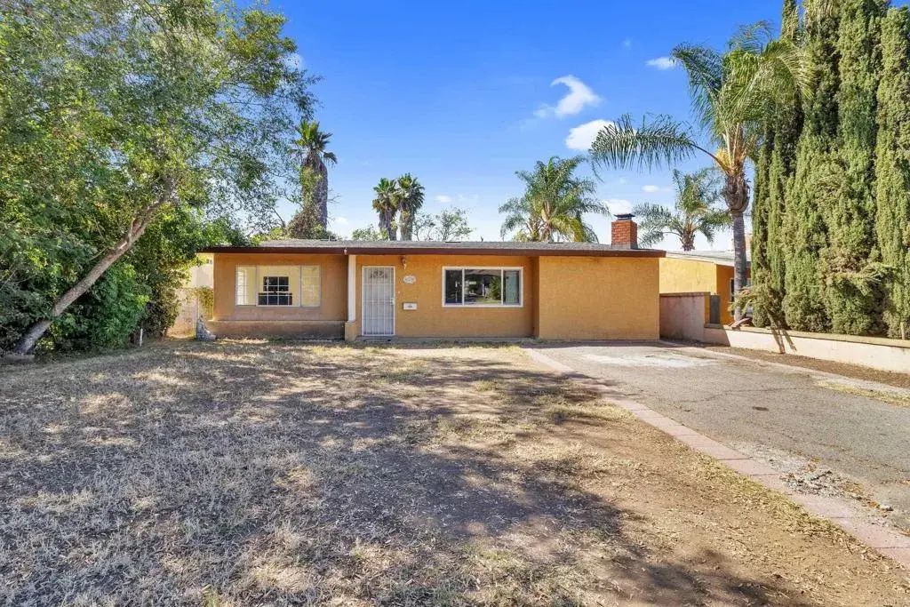 610 W 11th Avenue, Escondido