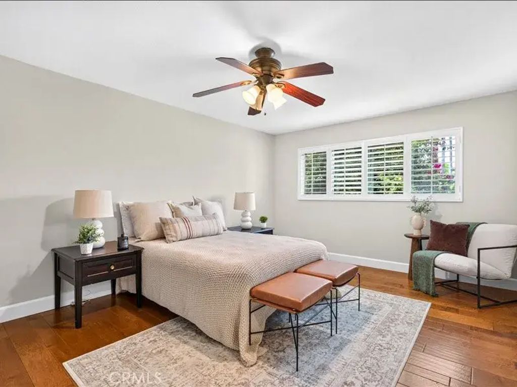 2302 E 2nd Street 2d, Long Beach