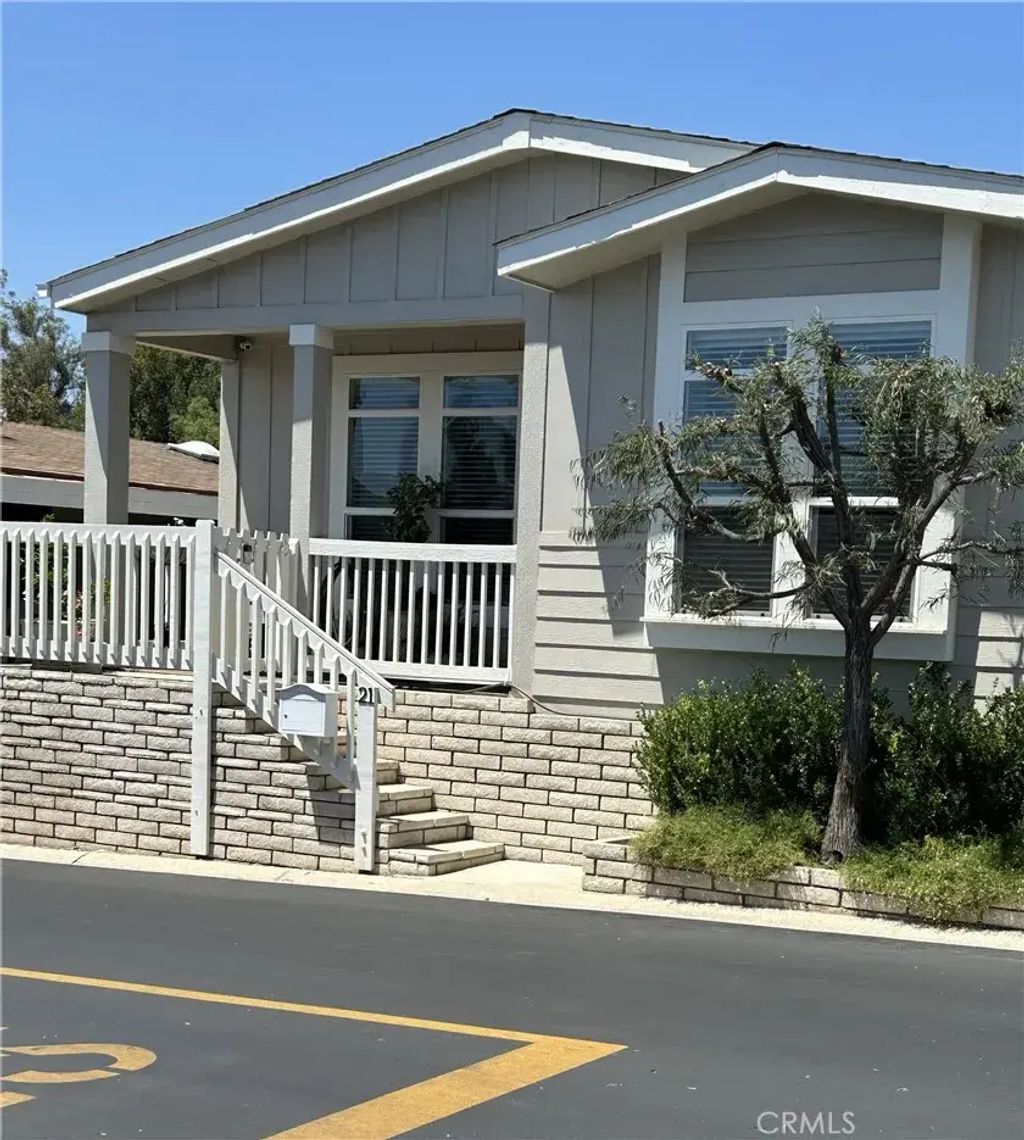 1051 Site 21, Brea