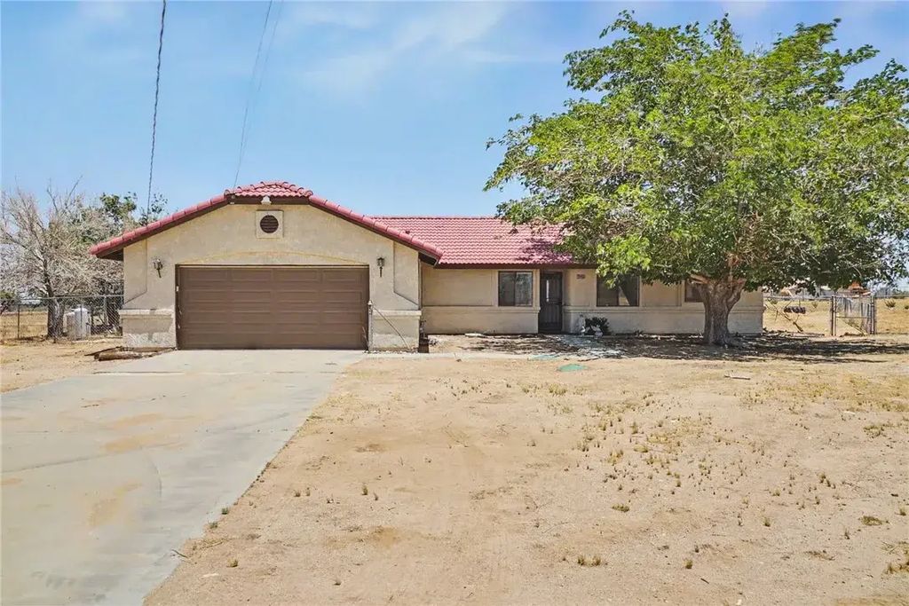 13451 Sonora Road, Phelan