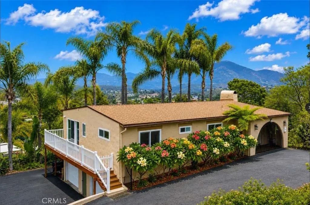 10549 Queen, La Mesa