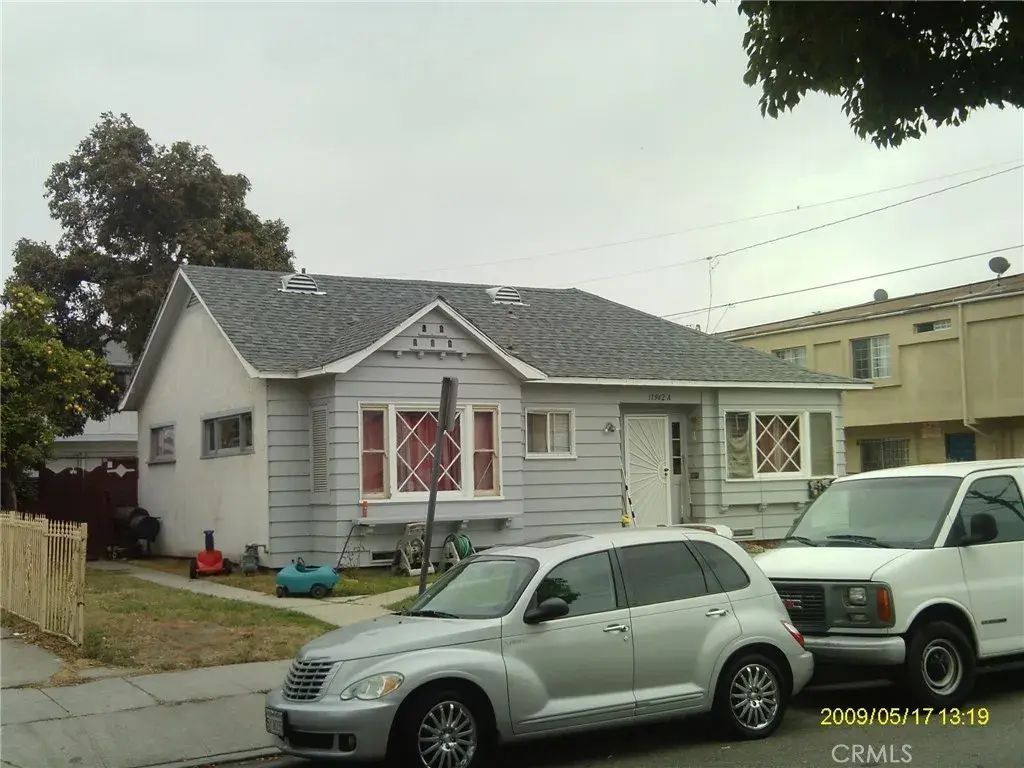 11962 Cedar Avenue, Hawthorne