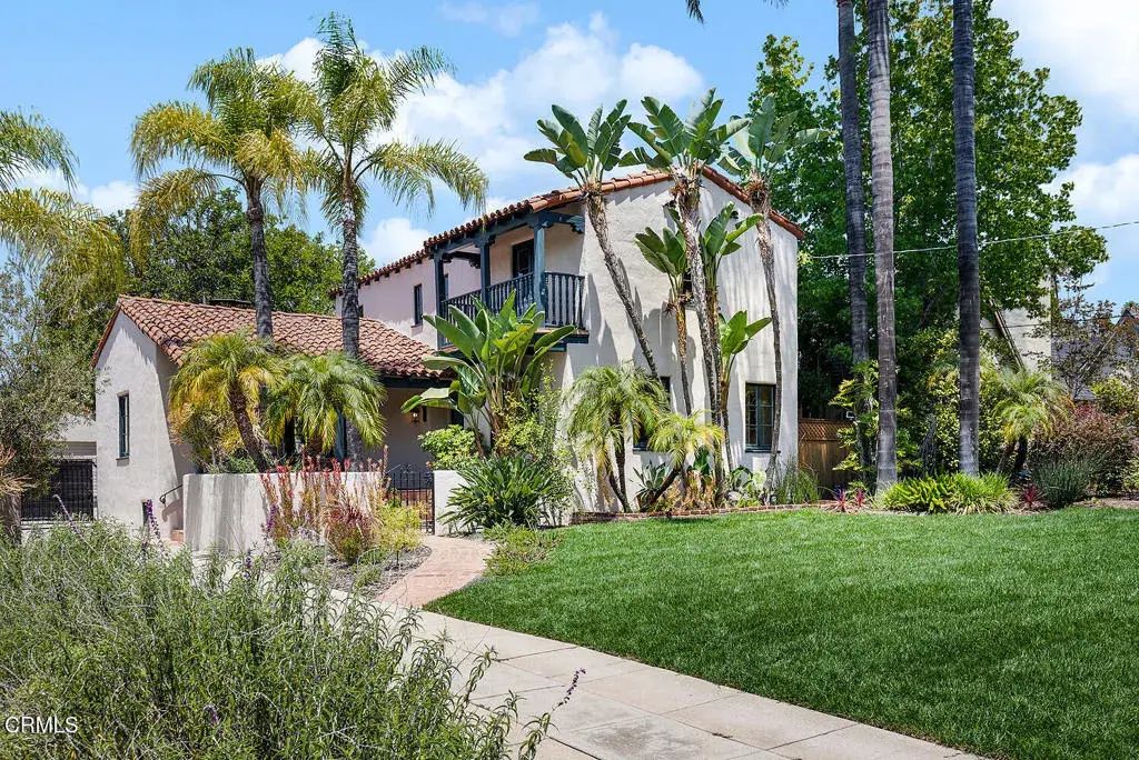 1265 N Holliston Avenue, Pasadena