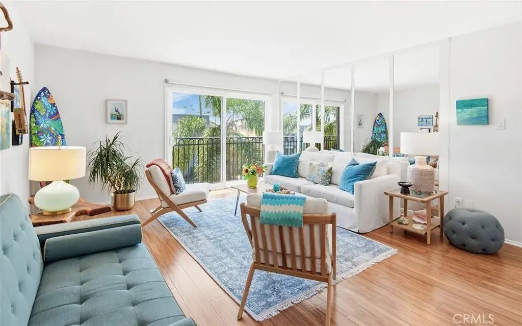 5959 E Naples Plaza 208, Long Beach