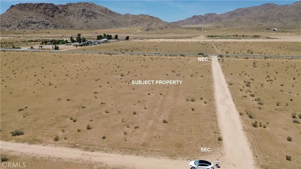 4 Highway 18, Apple Valley