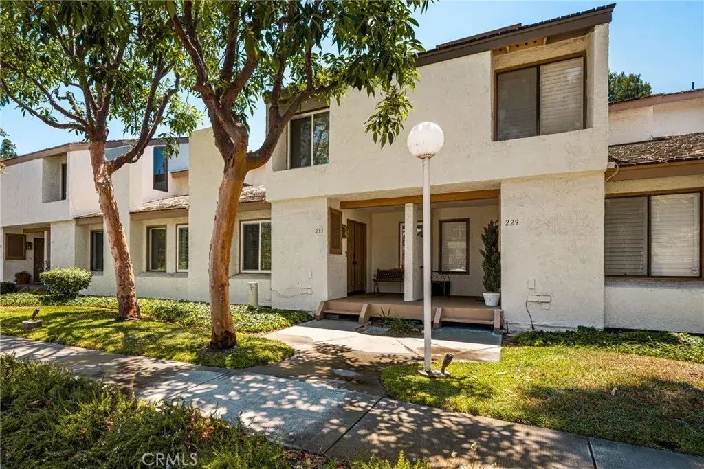 233 Mountain Court, Brea