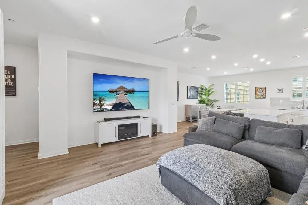1533 Fig Tree Way, Oceanside