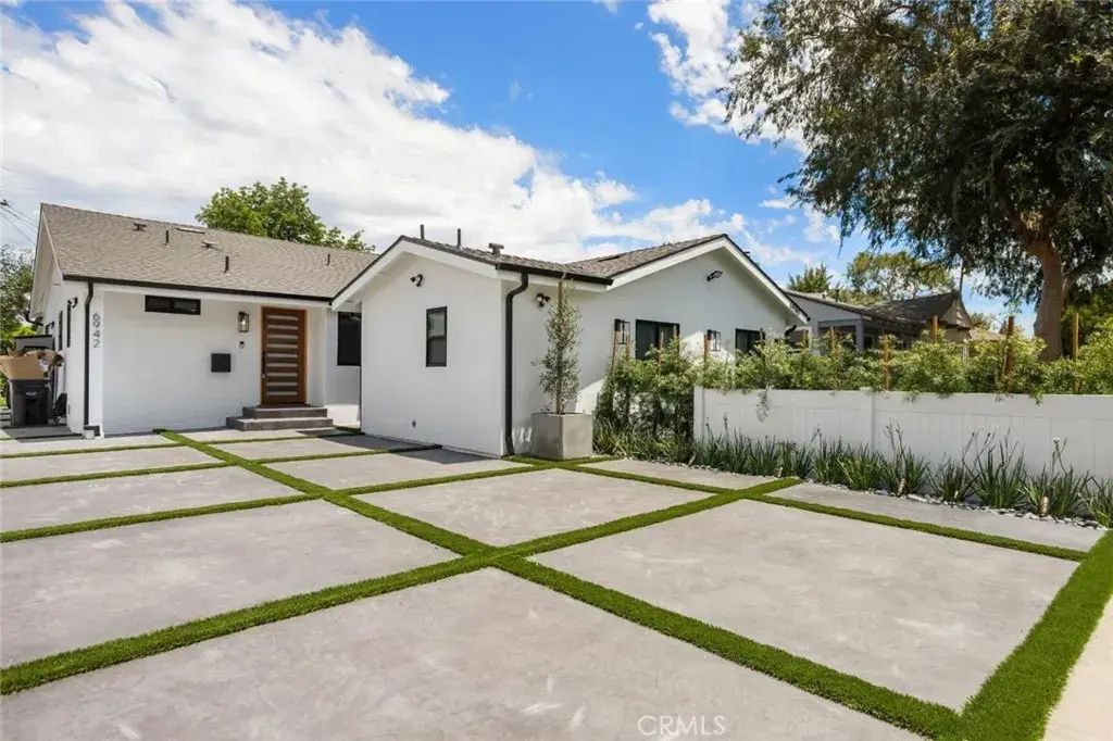 6942 Wystone Ave, Reseda