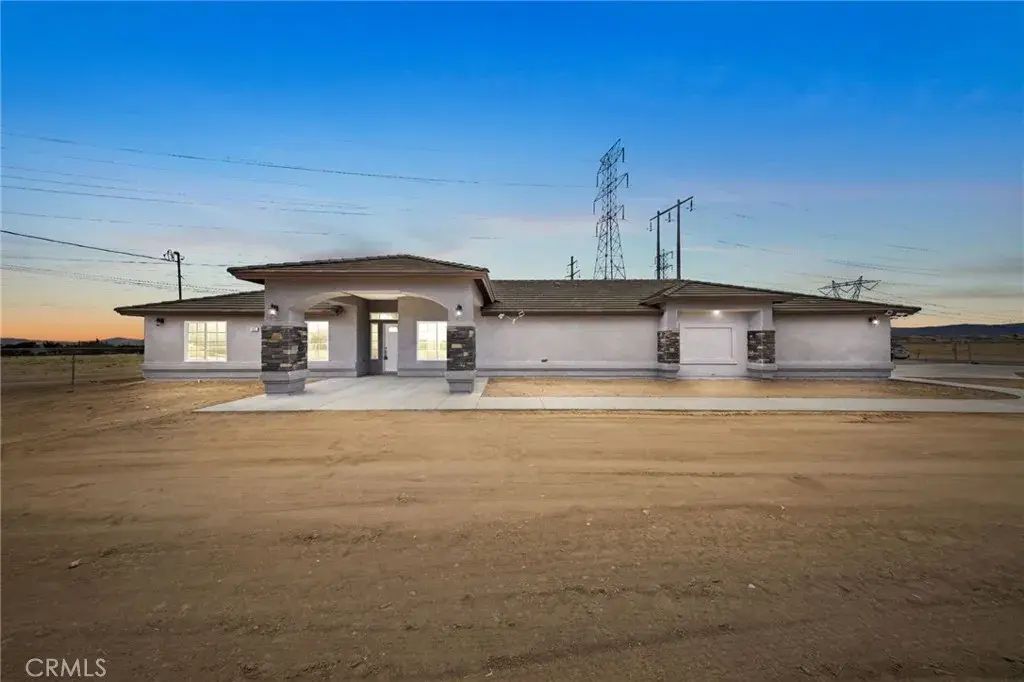 9835 Pyrite Avenue, Hesperia