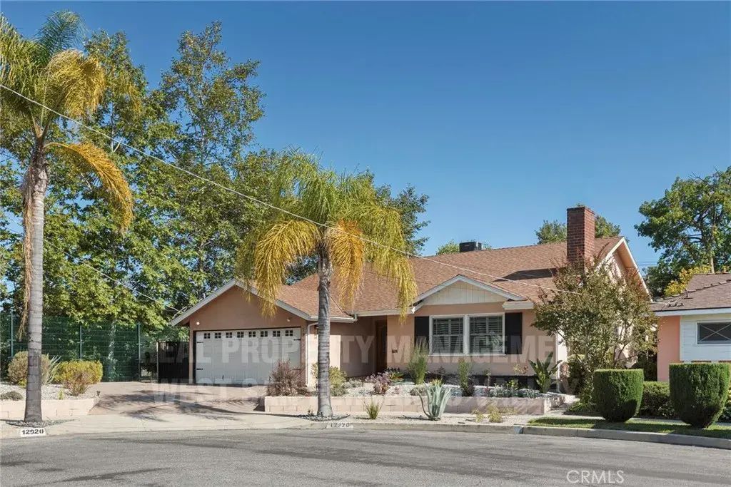 12920 Aetna St., Van Nuys