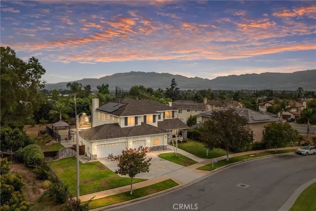 1647 Brittany, Redlands