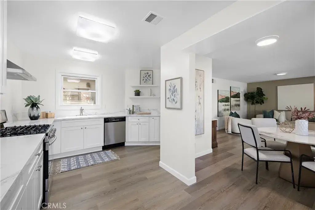 902 N Mohawk, Anaheim