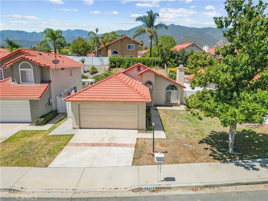 23175 Canyon Pines Place, Corona
