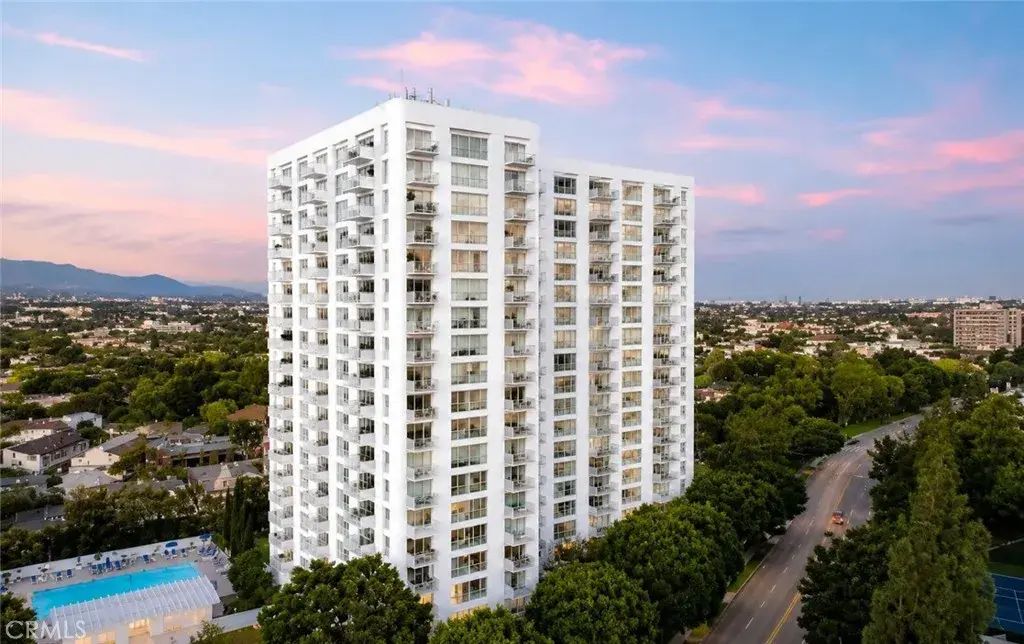 2170 Century Park E 1601, Los Angeles