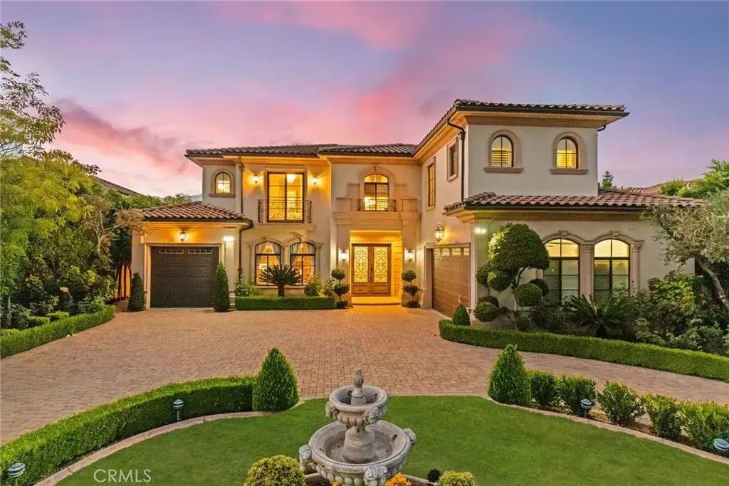 271 W Naomi Avenue, Arcadia