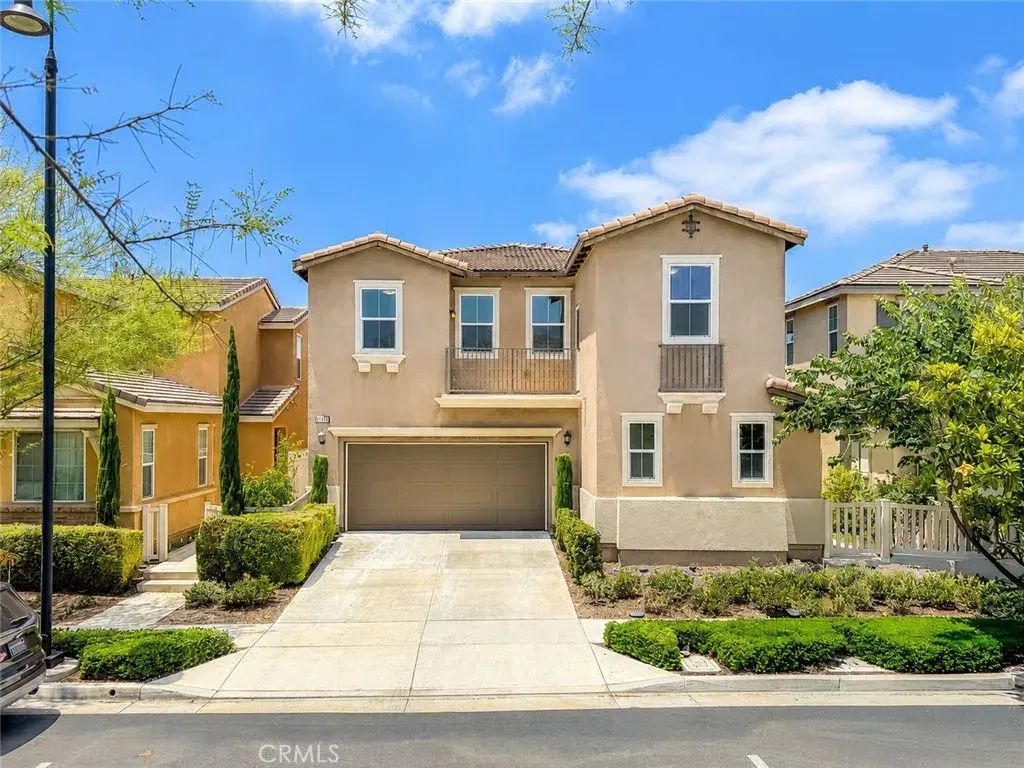 11578 Solaire Way, Chino