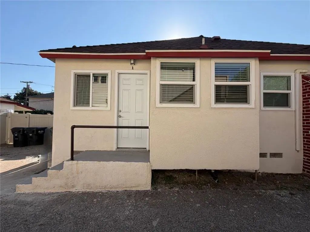 920 W Olive Avenue 1, Monrovia