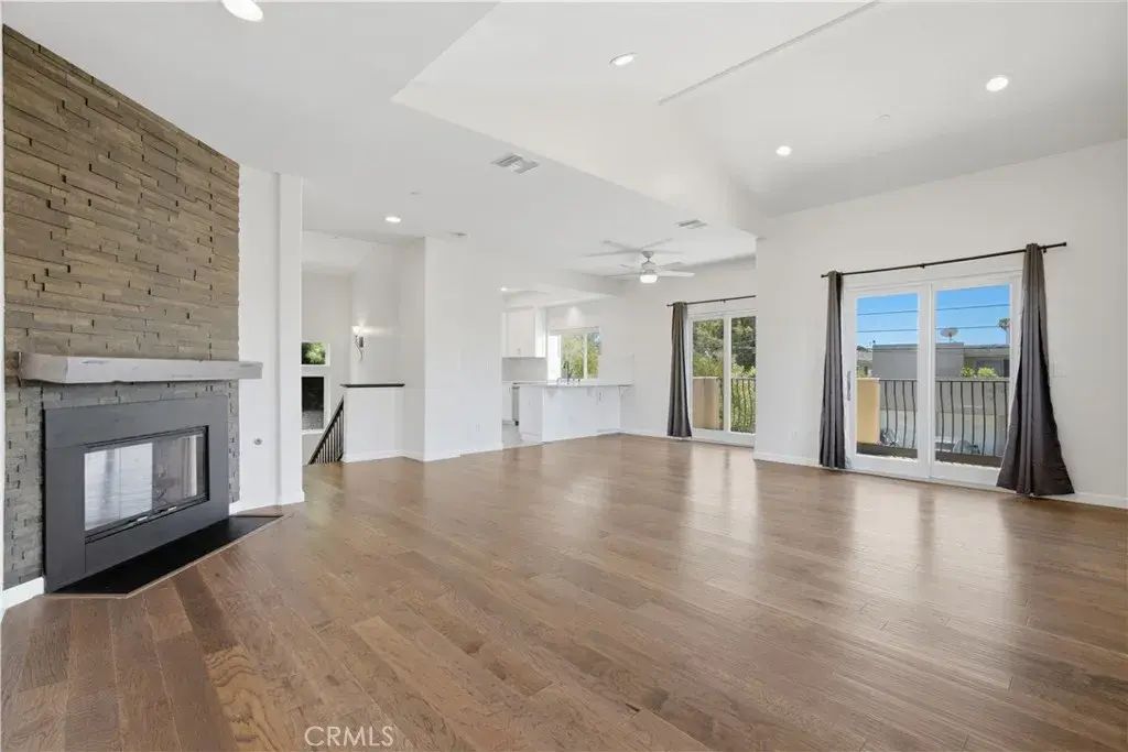 2515 Carnegie Lane A, Redondo Beach
