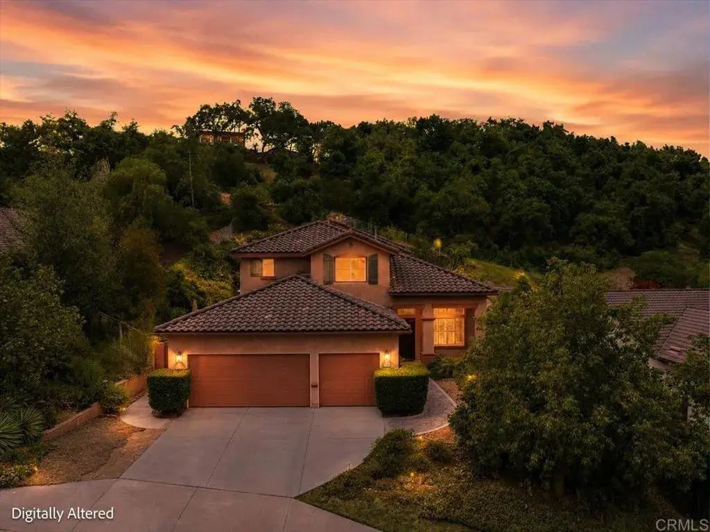 3173 Willow Tree Ln, Escondido
