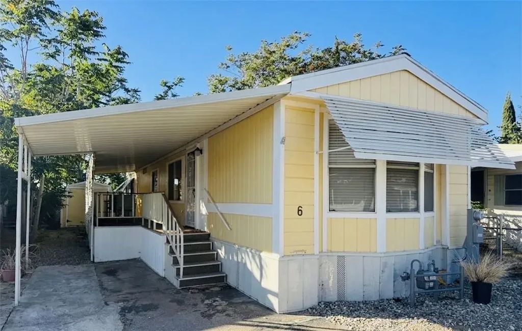 333 S Dennison 6, Tehachapi