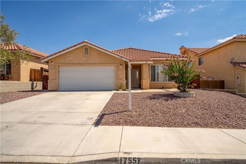 17557 Caprice Way, Victorville