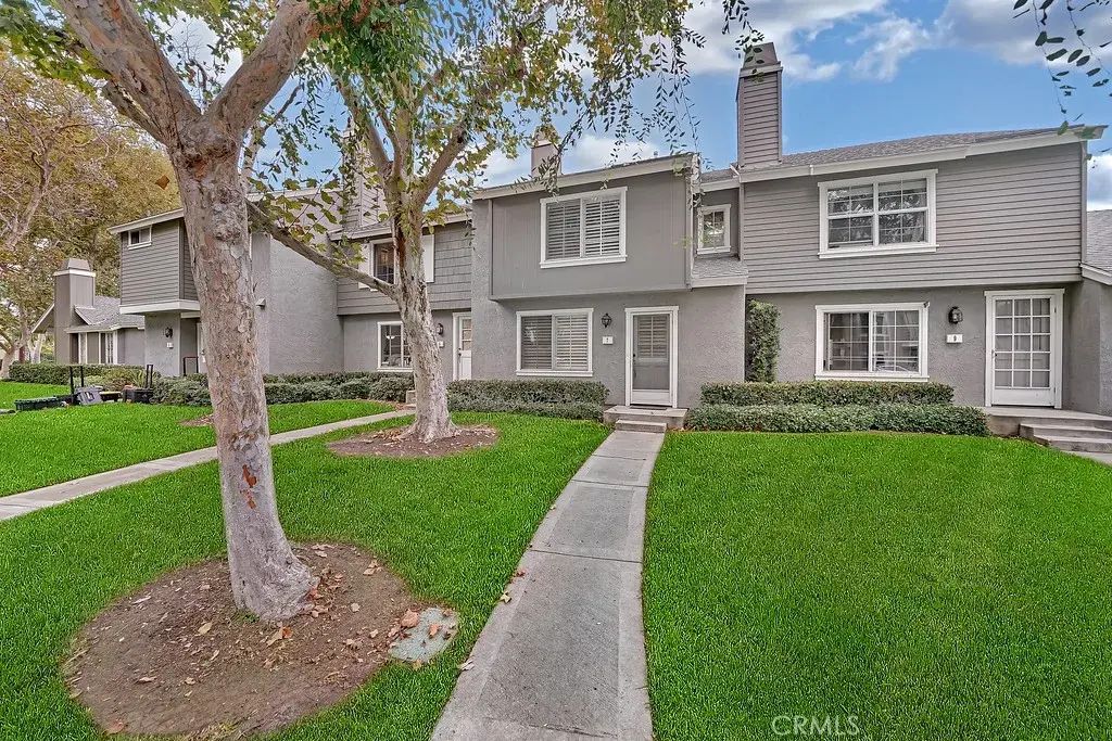 7 Fairfield 145, Irvine