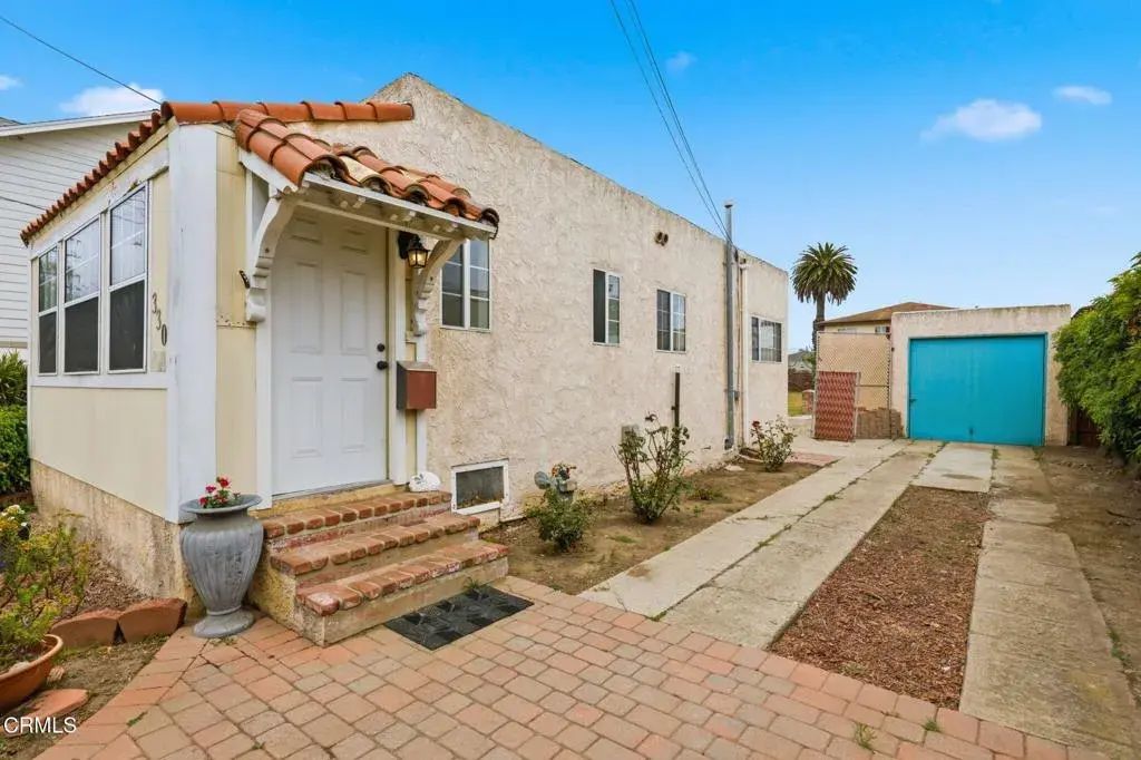 330 S Seaward Avenue, Ventura