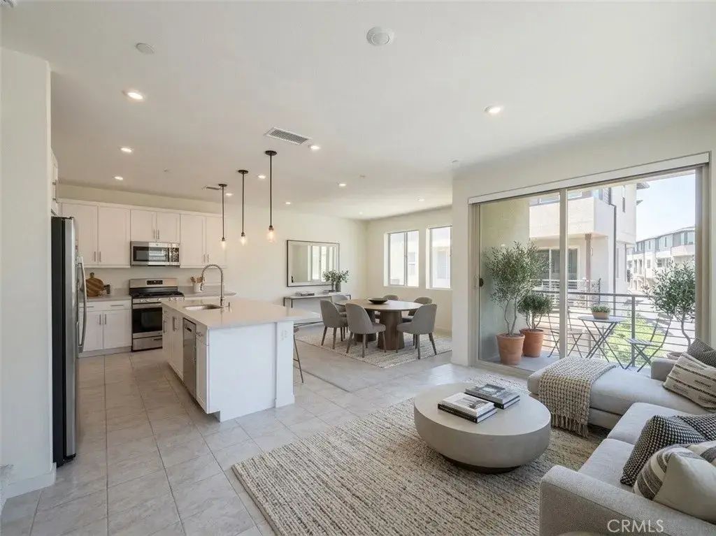 1572 Lima 2, Placentia