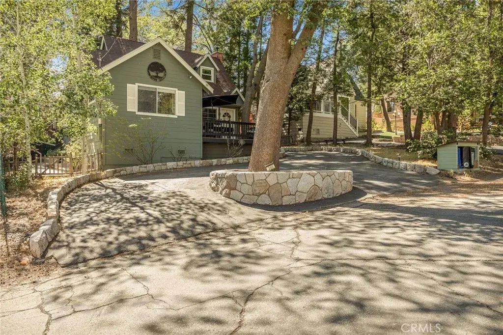 380 Hemlock, Lake Arrowhead