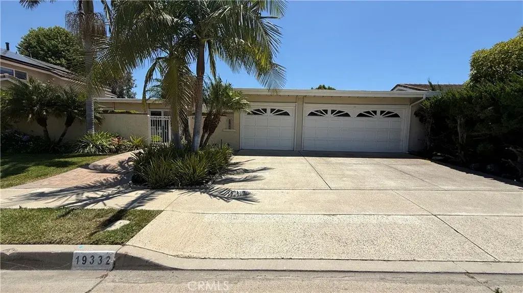 19332 Sierra Bello, Irvine
