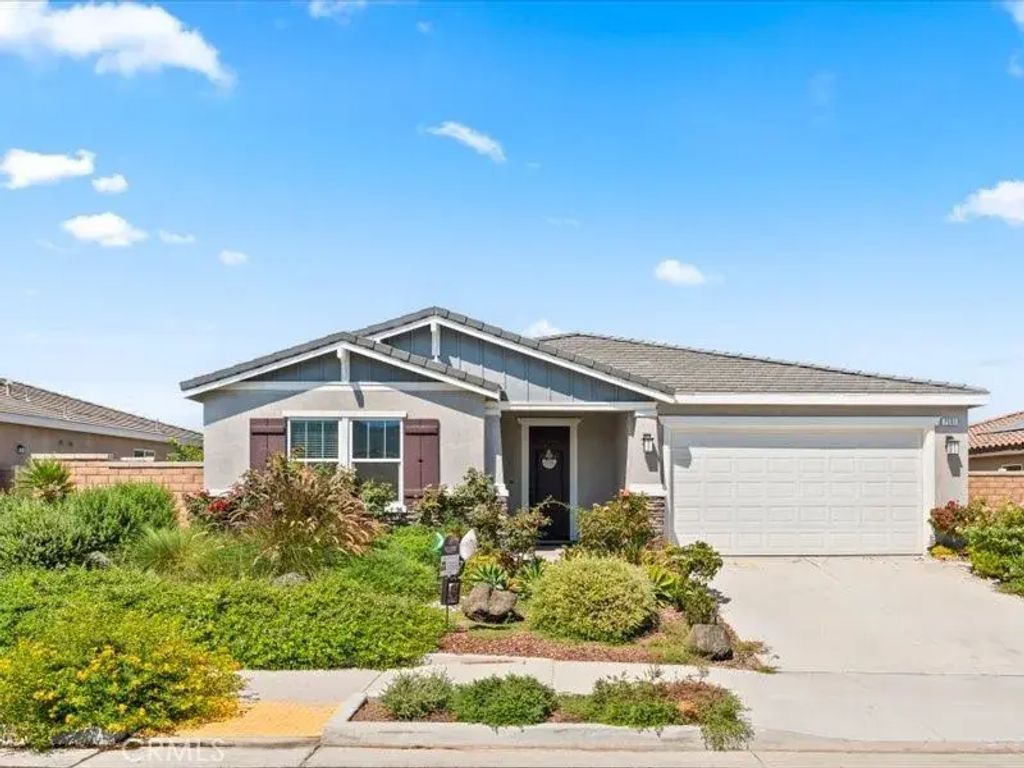 7561 Baerss Road, Riverside