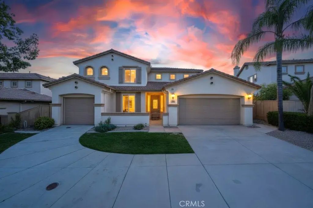 21 Vista Palermo, Lake Elsinore