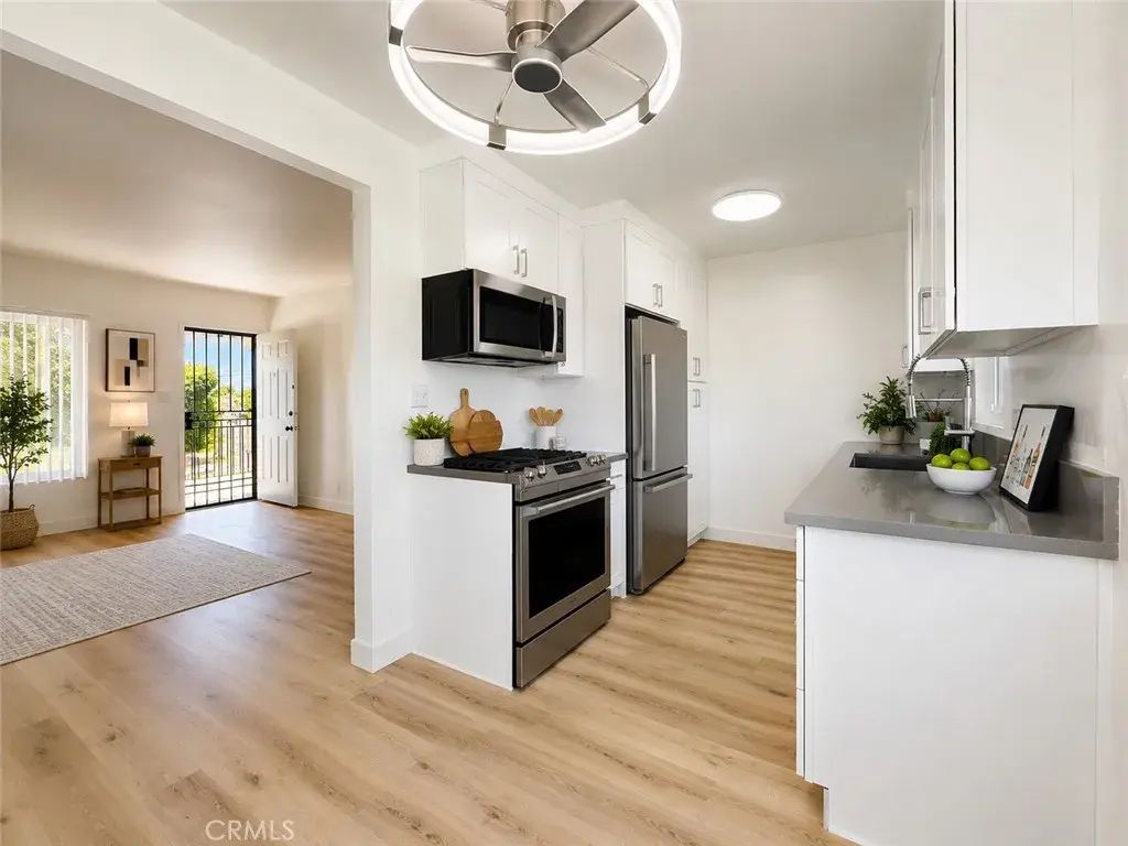 15915 Orizaba Avenue, Paramount