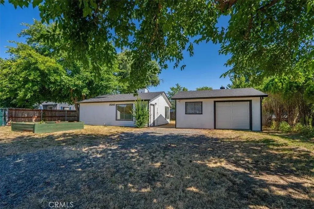 25260 Orange Street, Los Molinos