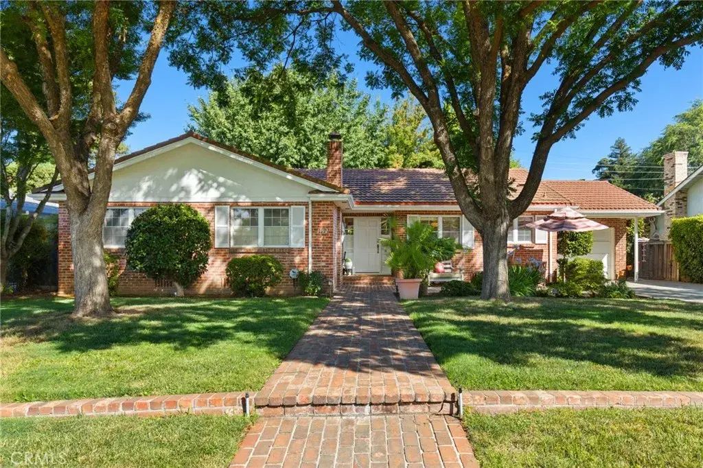 1192 Manchester, Chico