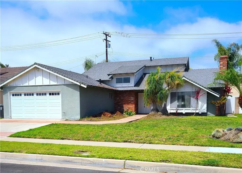 18907 San Felipe, Fountain Valley