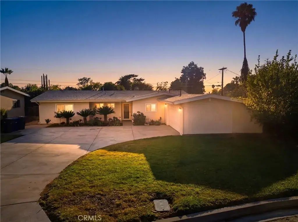 3979 Havenhurst, Riverside