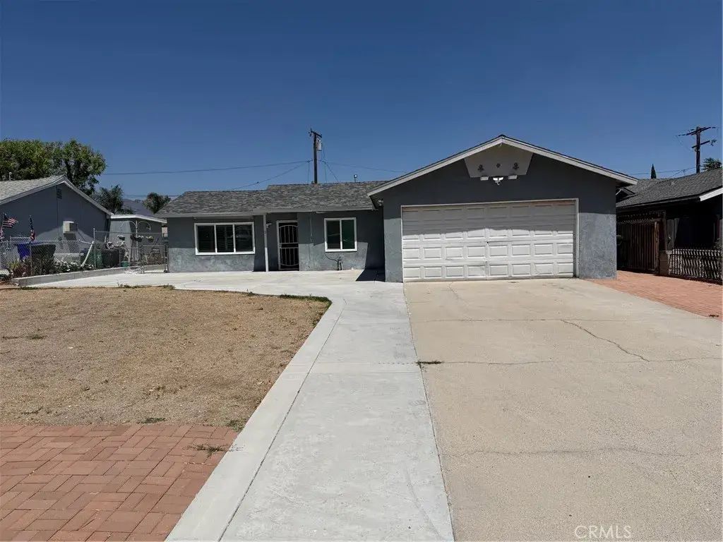 3941 Carmelina, San Bernardino