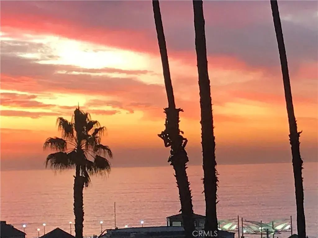 620 The Village 302, Redondo Beach