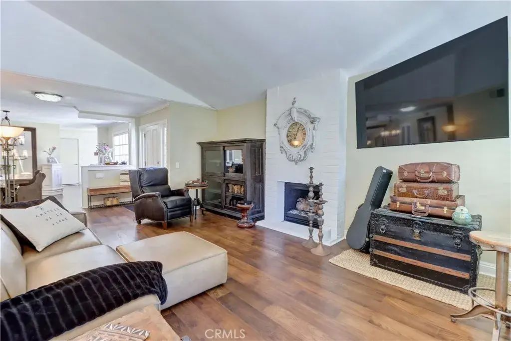 21752 Northwood Lane, Lake Forest