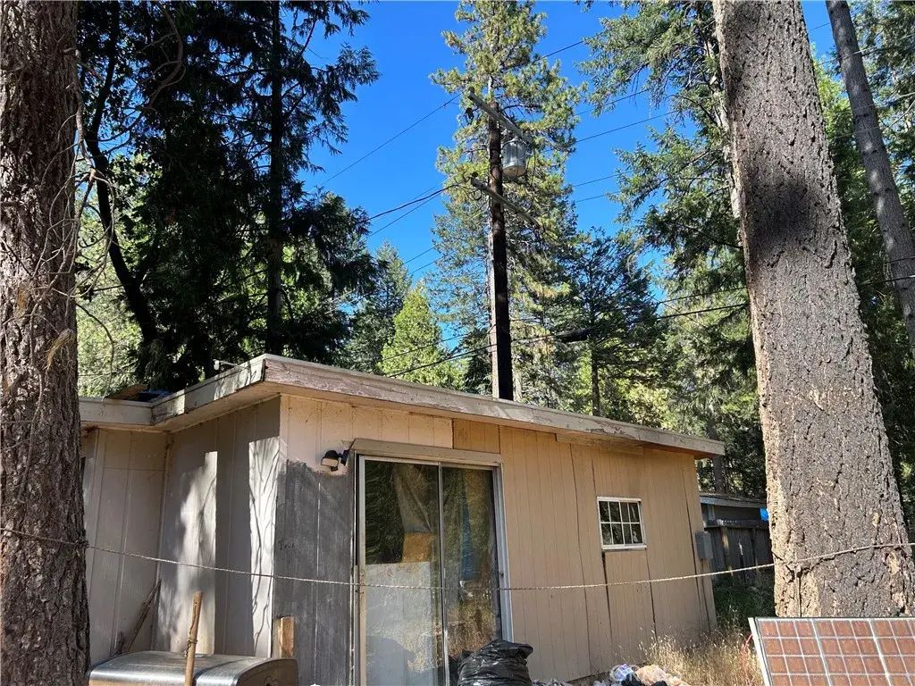 14856 Upland, Magalia